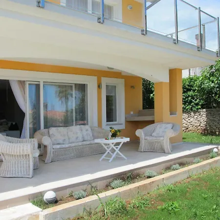 Holiday Home Villa Lina - Prm146 Vakantiehuis